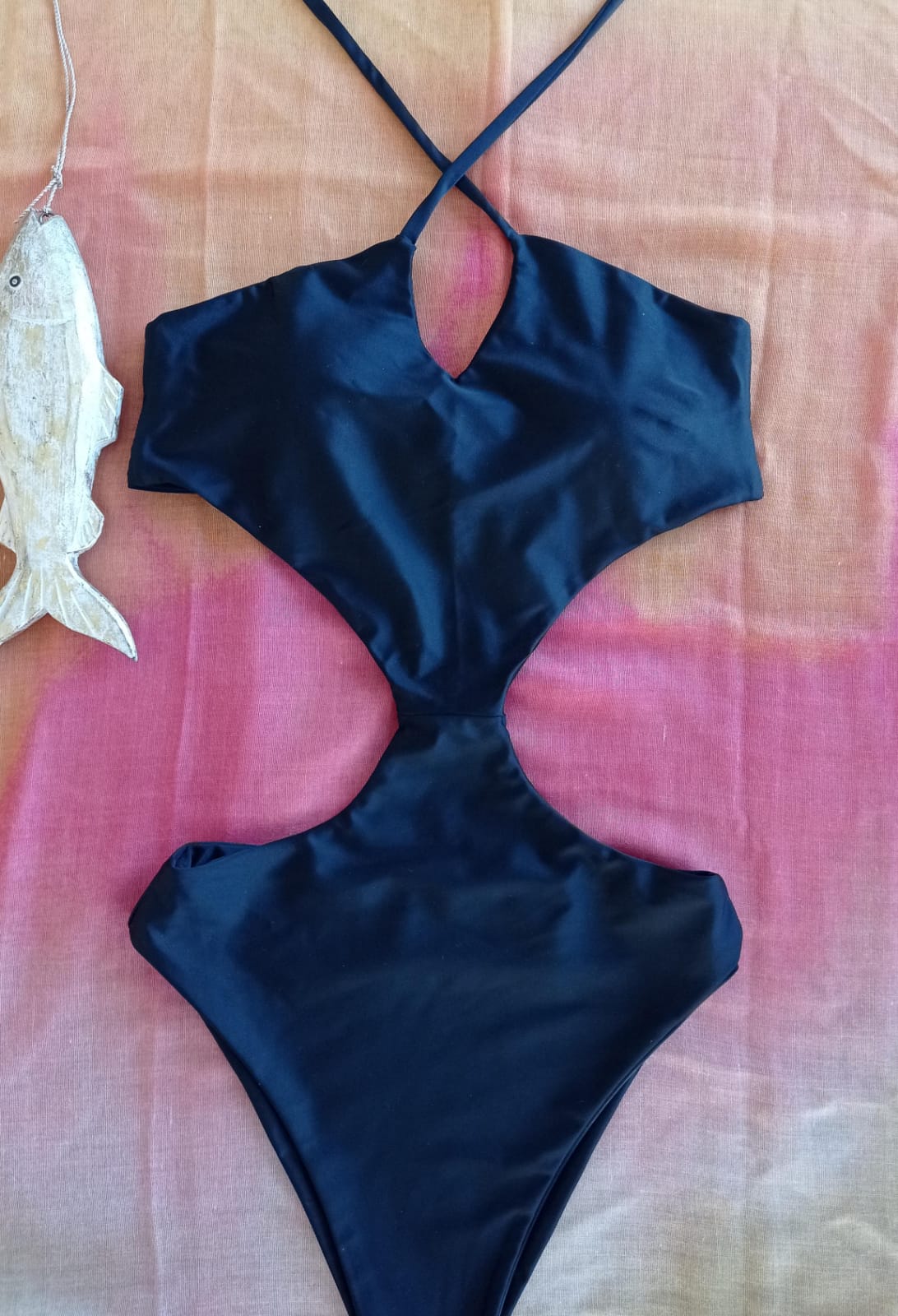 Trikini Aranxza color negro