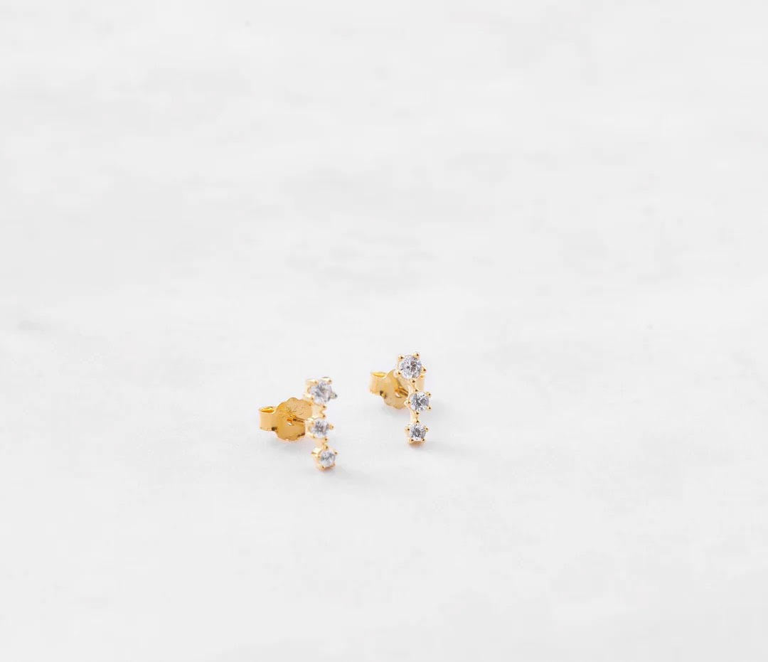 Aros Tres Circones enchapados en oro 18k By Dahara